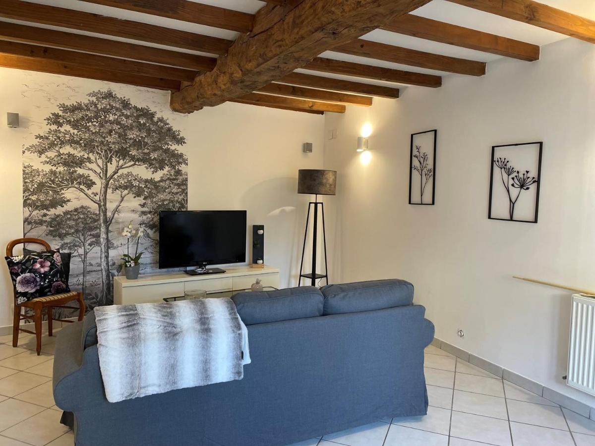 Les Glycines Villa Hieres-Sur-Amby ภายนอก รูปภาพ