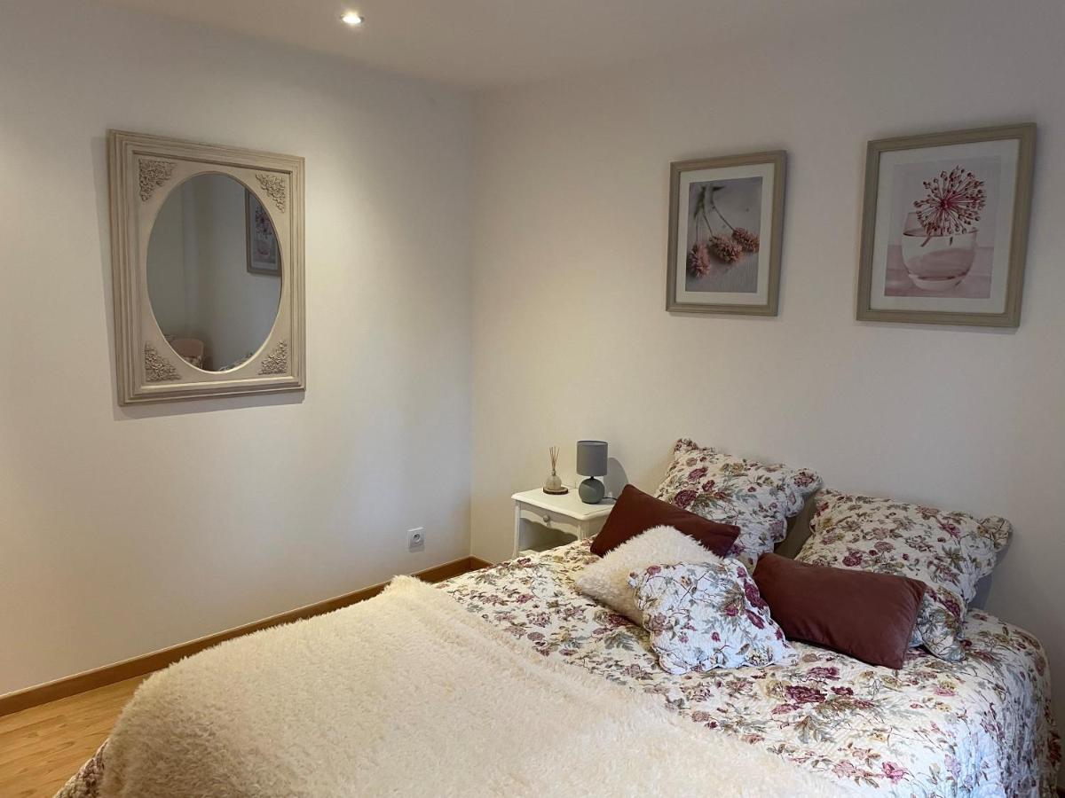 Les Glycines Villa Hieres-Sur-Amby ภายนอก รูปภาพ